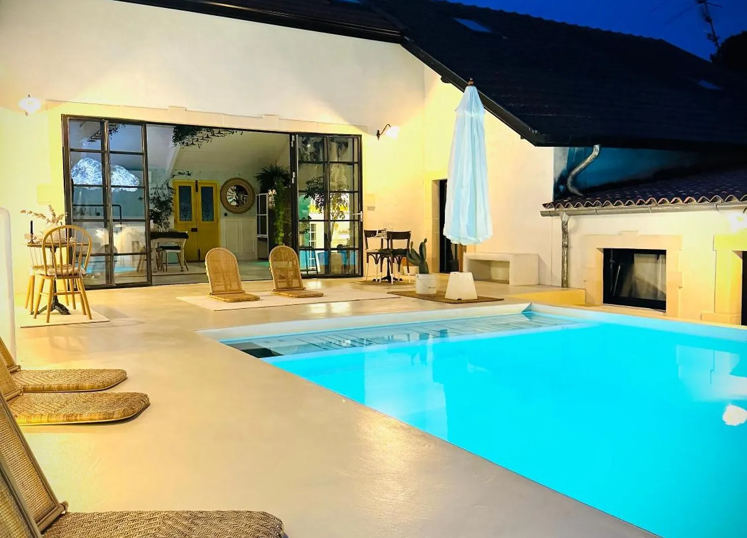 Green Garage - Piscine Et Terrasse Bayonne